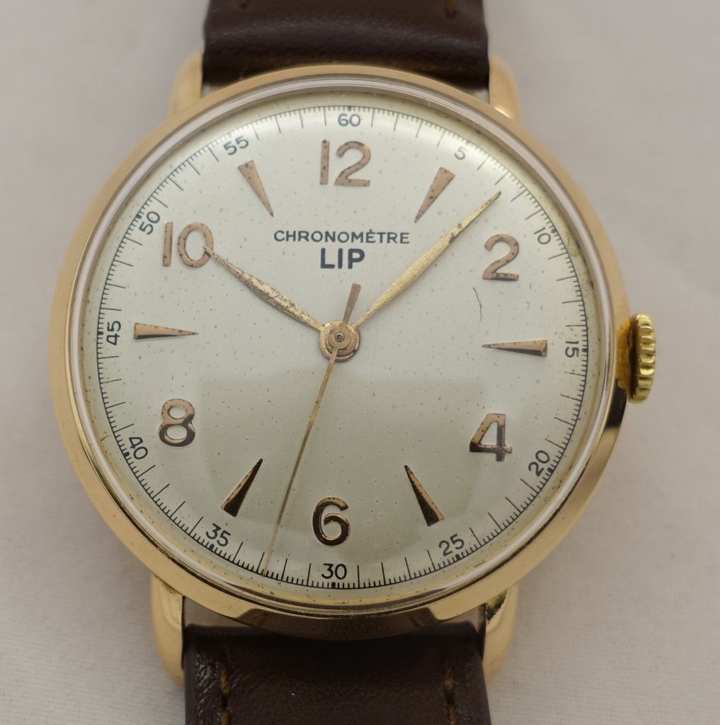 PARTIE MOUVEMENT MONTRE LIP R148 STOCK (LIP DE 1975) A RESTAURER INCOMPLET (n8